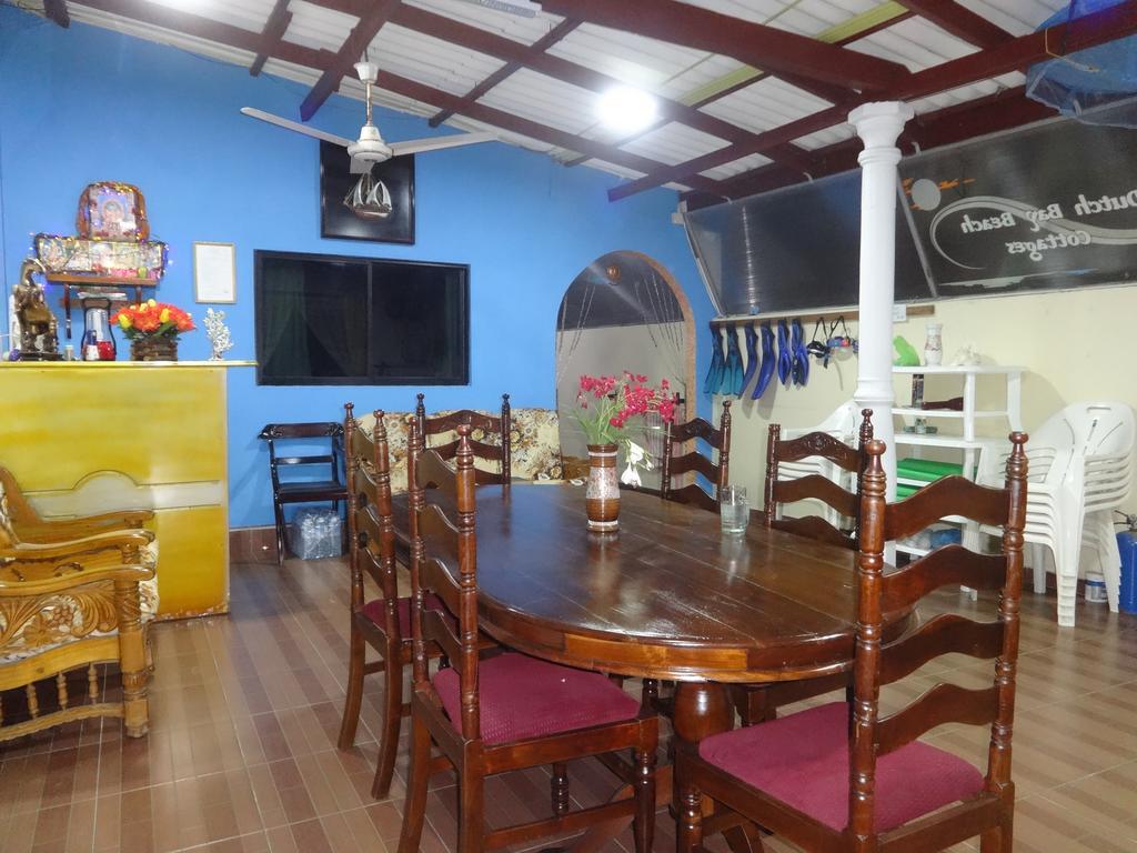 Dutch Bay Beach Cottages Trincomalee Exteriör bild