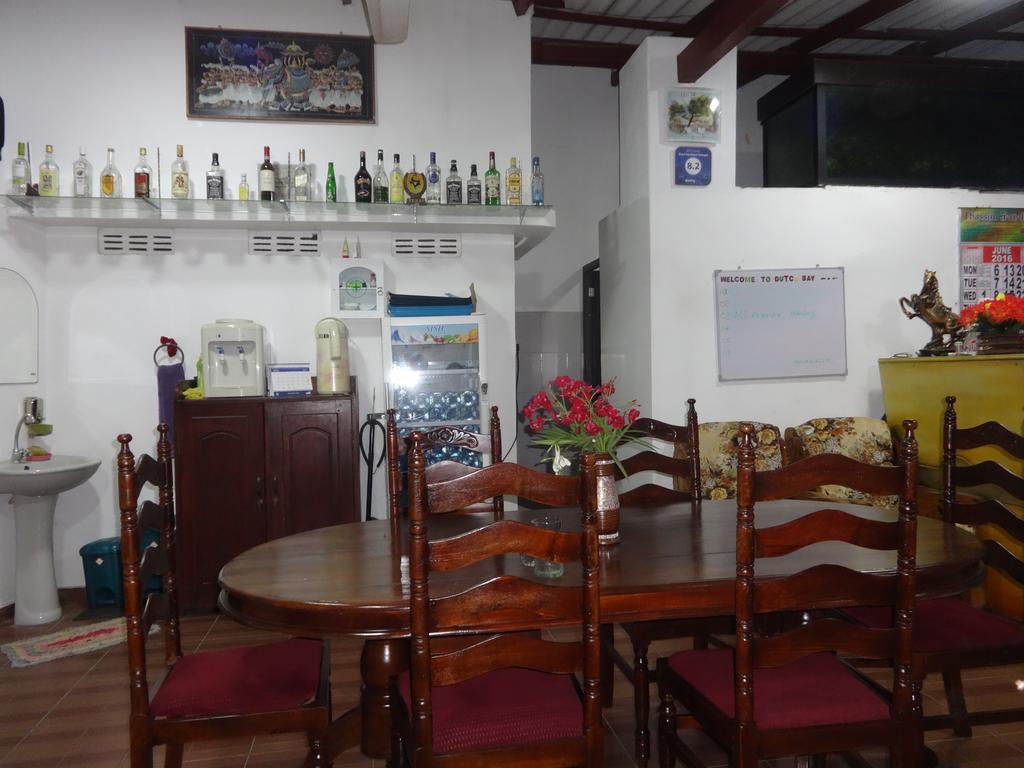 Dutch Bay Beach Cottages Trincomalee Exteriör bild